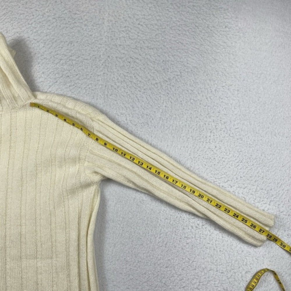 Saks Fifth Avenue Sweater Womens Medium Cream Made in Italy Mohair Blend Cozy - Picture 7 of 11